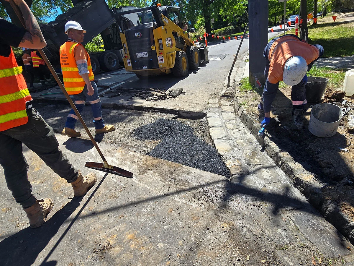 Asphalt-Pathways-20251028_133219